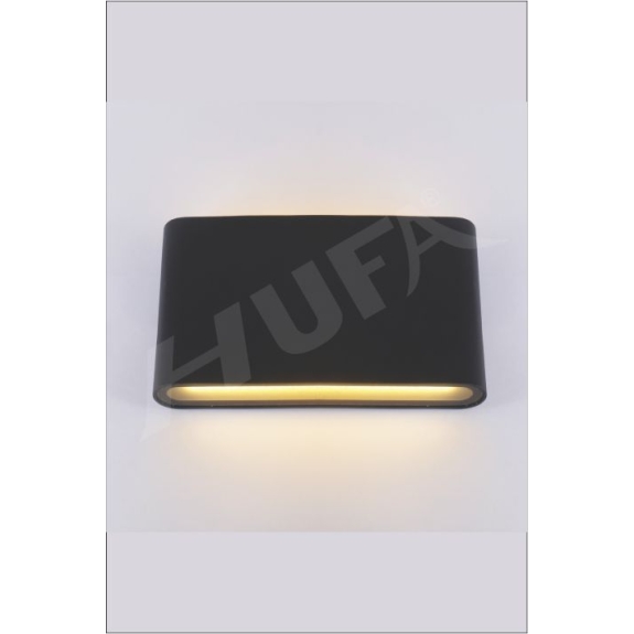 ĐÈN VÁCH NGOÀI TRỜI HUFA AK 12 L175xW30xH90 L63
